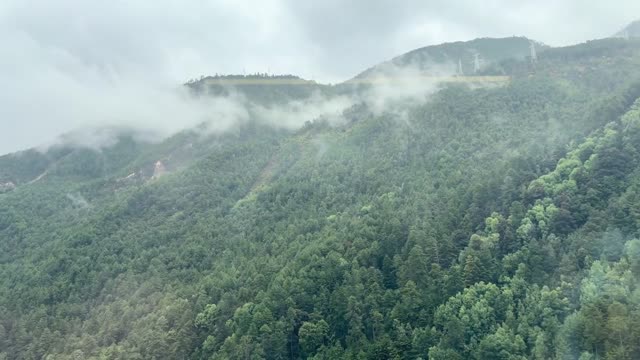 Video in Yulong Snow Mountain