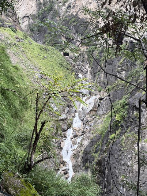 Photo in Tiger Leaping Gorge